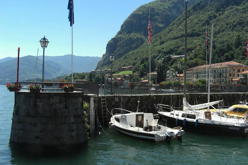 Varenna Vele 0*,  Italy