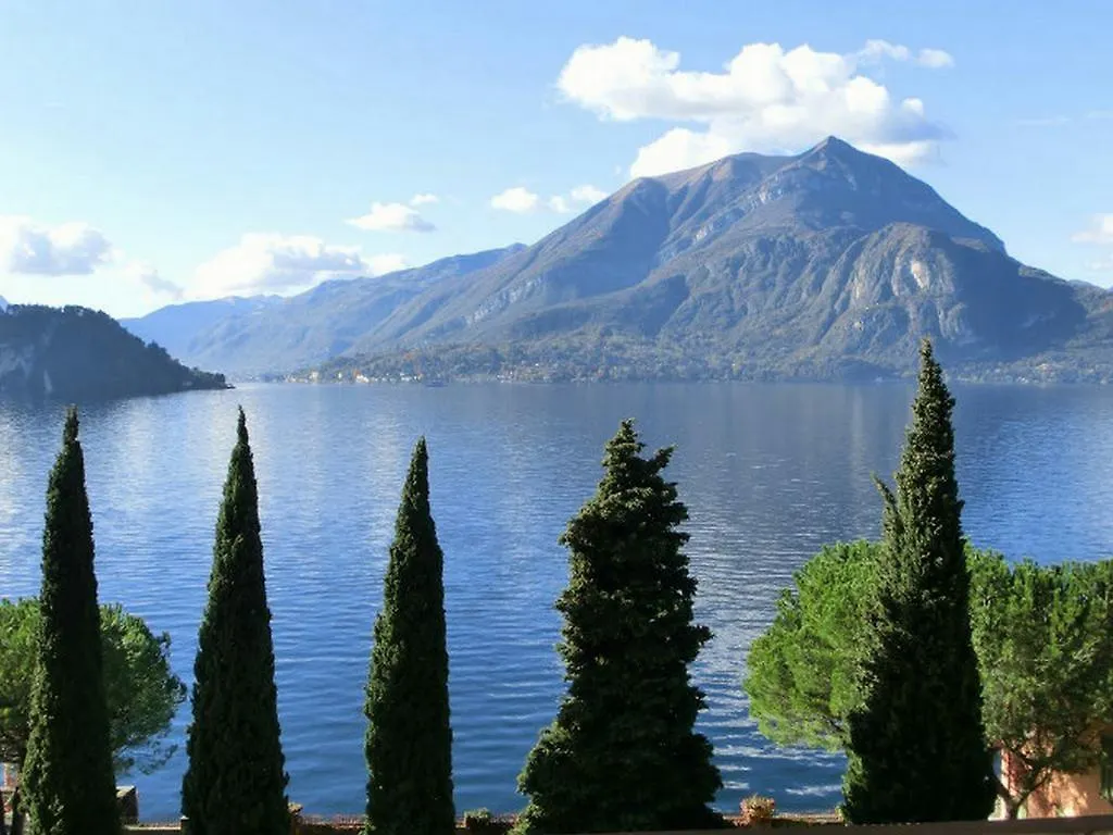 Varenna Vele